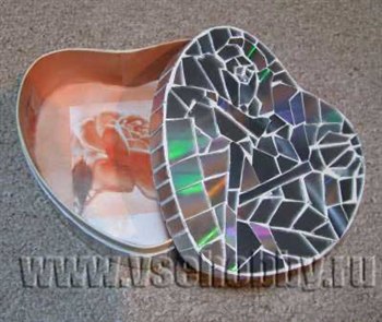 Шкатулка с мозаикой из CD дисков своими руками