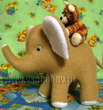 Объёмная игрушка слонёнок своими руками